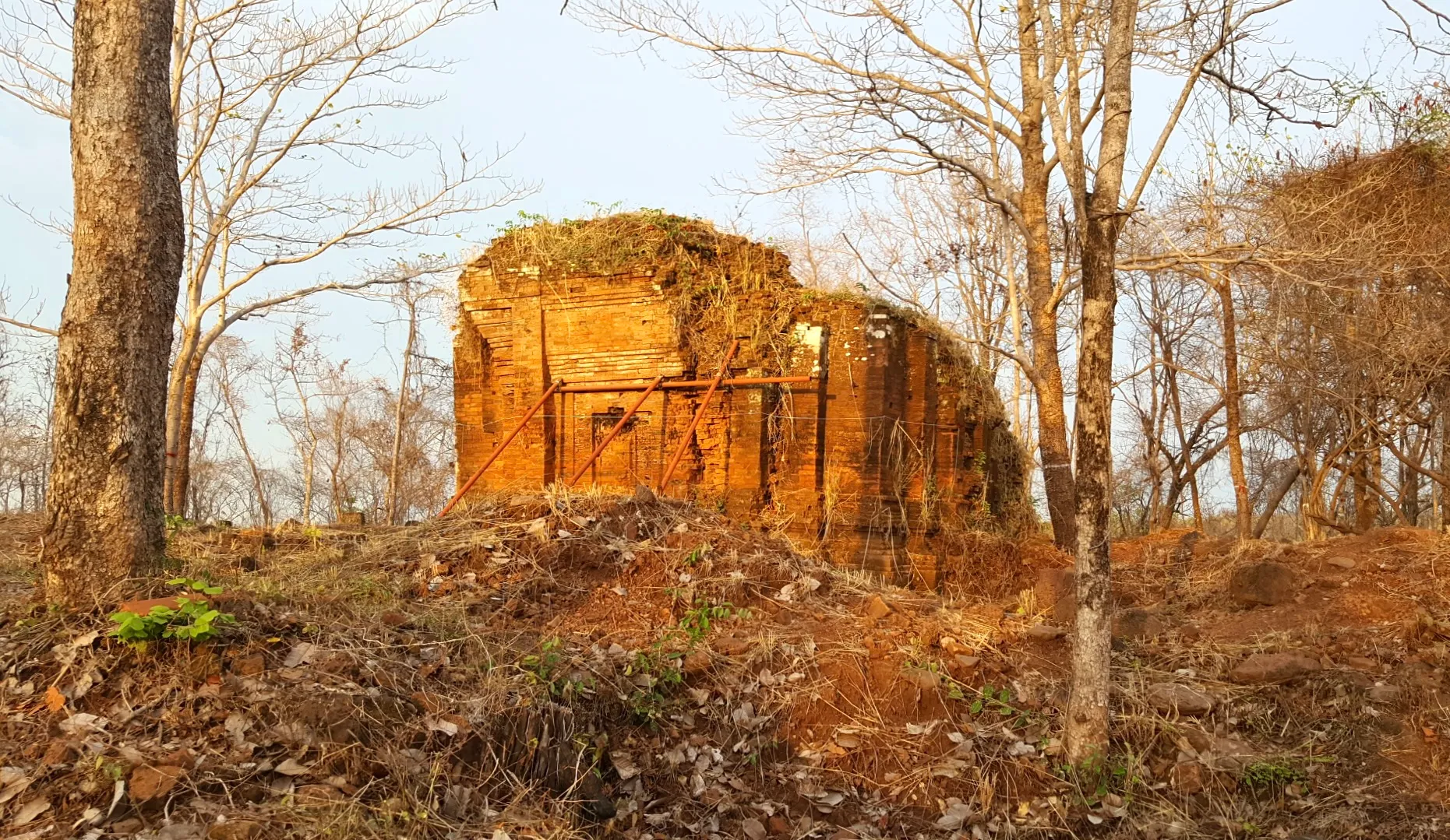 Plai Bat 2 temple in Buriram province, Thailand, from where the Prakhon Chai hoard was looted in the 1960s, as seen in 2016 [Courtesy of Tanongsak Hanwong]
